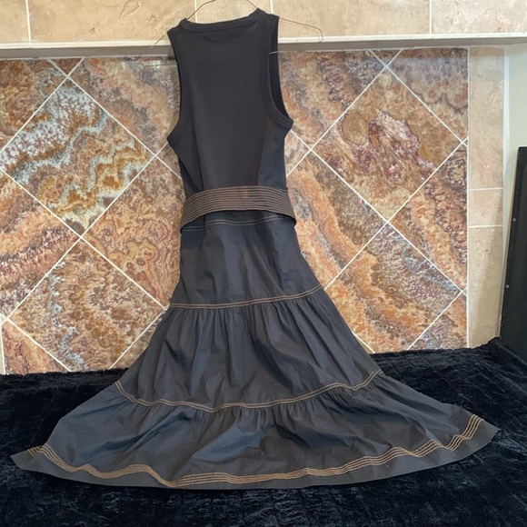 Women’s Black Veronica Beard Austyn Belted Midi Dress Size Medium - Picture 12 of 16